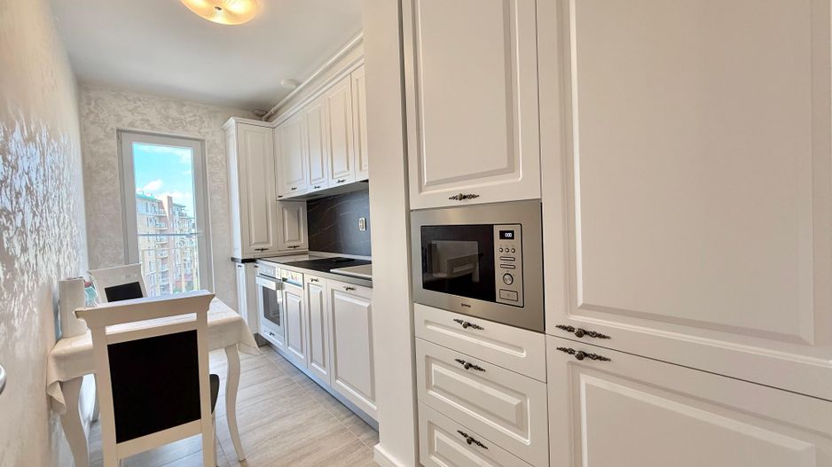 COSMOPOLIS - Apartament cu 3 camere, mobilat si utilat. - Poză 8