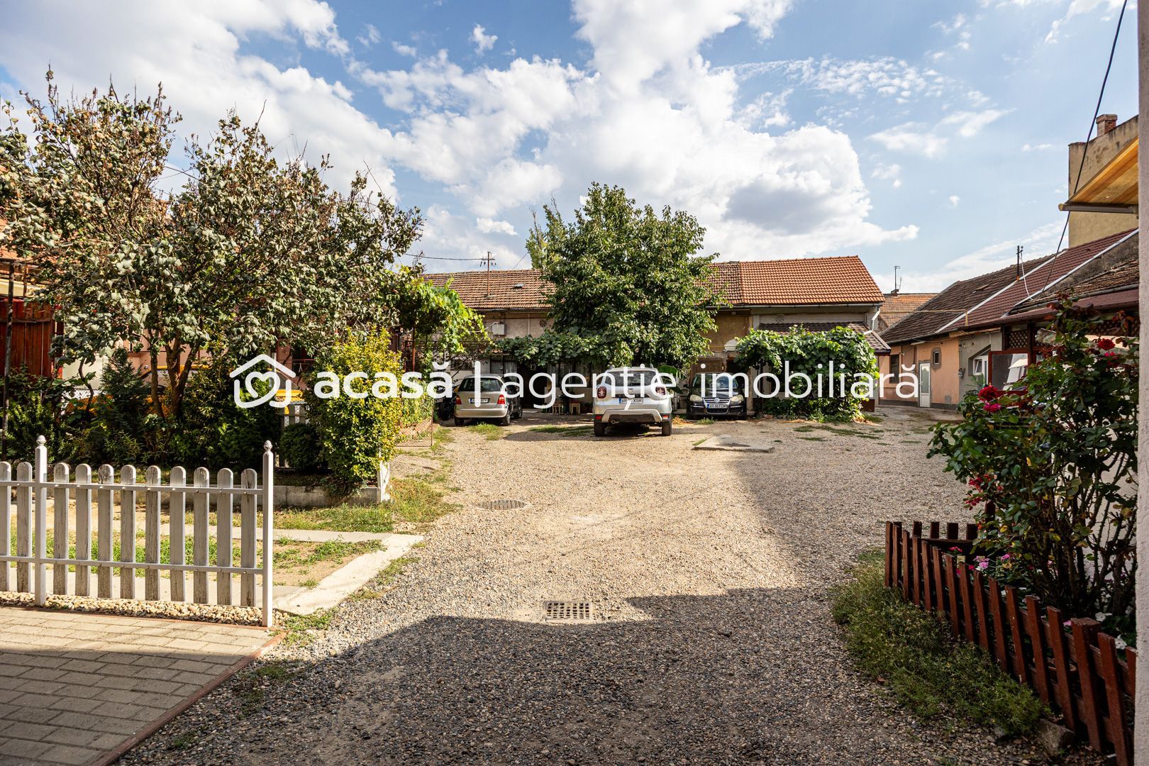 Apartament central, strada Episcopiei cu loc de parcare Comision 0 - Poză 1