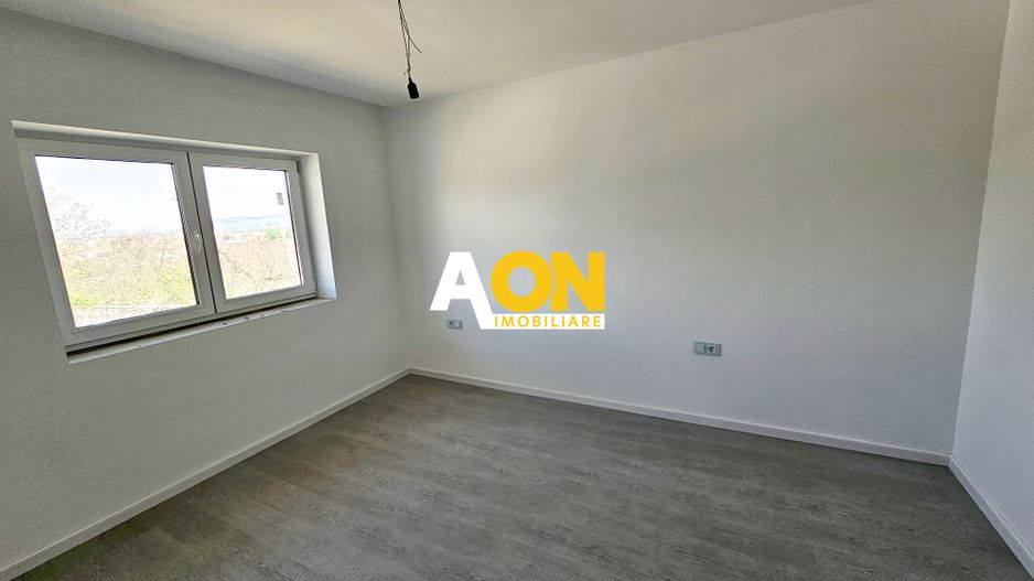 Duplex cu predare la cheie, 4 camere, piscina, 228 mp teren, Cetate - Poză 19