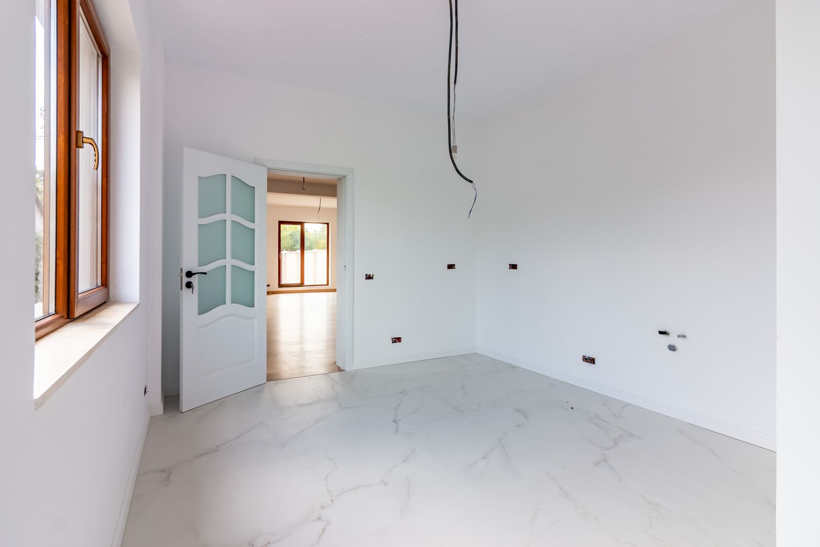 Casă / Vilă tip duplex 4 camere de vânzare Chitila | Centru - Poză 10