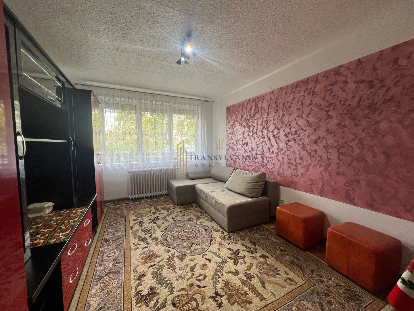 Apartament 2 camere, decomandat - Poză 1