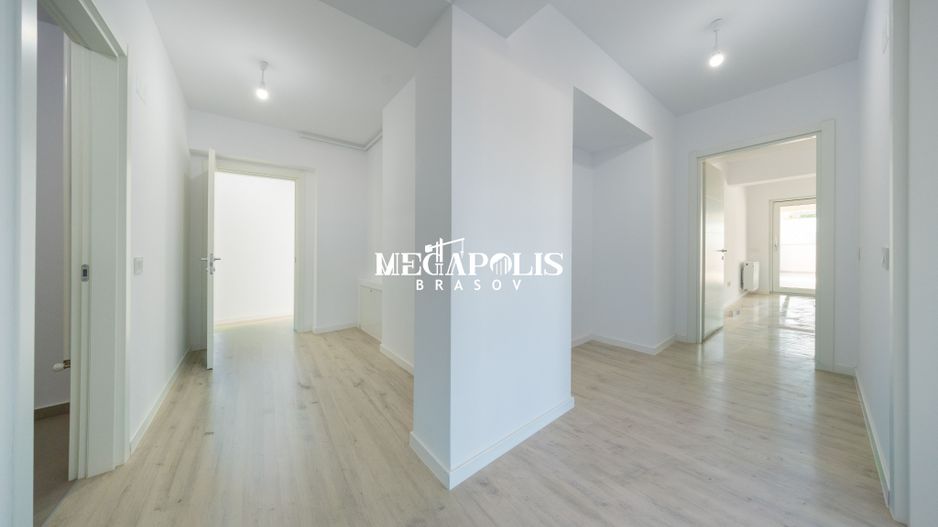 Penthouse 4 camere, 131 mp, panoramă munți și Tâmpa - Poză 11