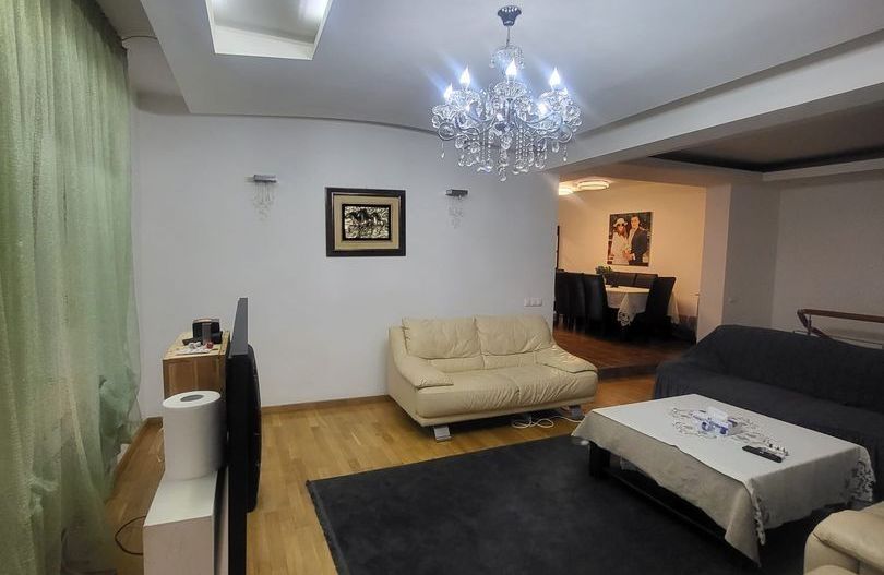 Apartament 5 camere 161 mp, zona Decebal, bloc 2006, curte, ideal investitie - Poză 14