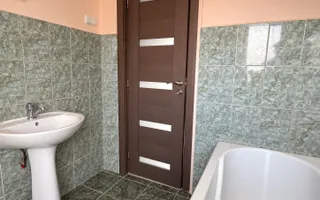 Casa independent energetic | Curte mare | Biharia | Oradea - Poză 16