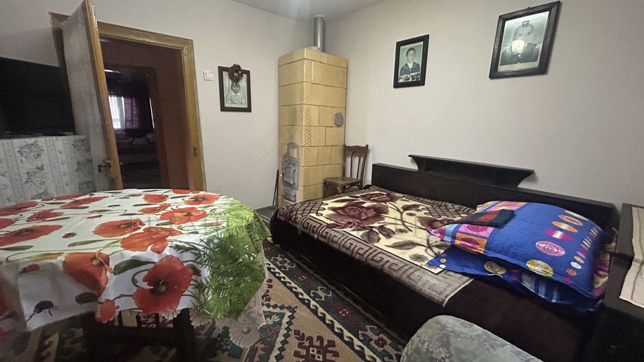 Casă bătrânească în Comuna Brătila - Poză 7