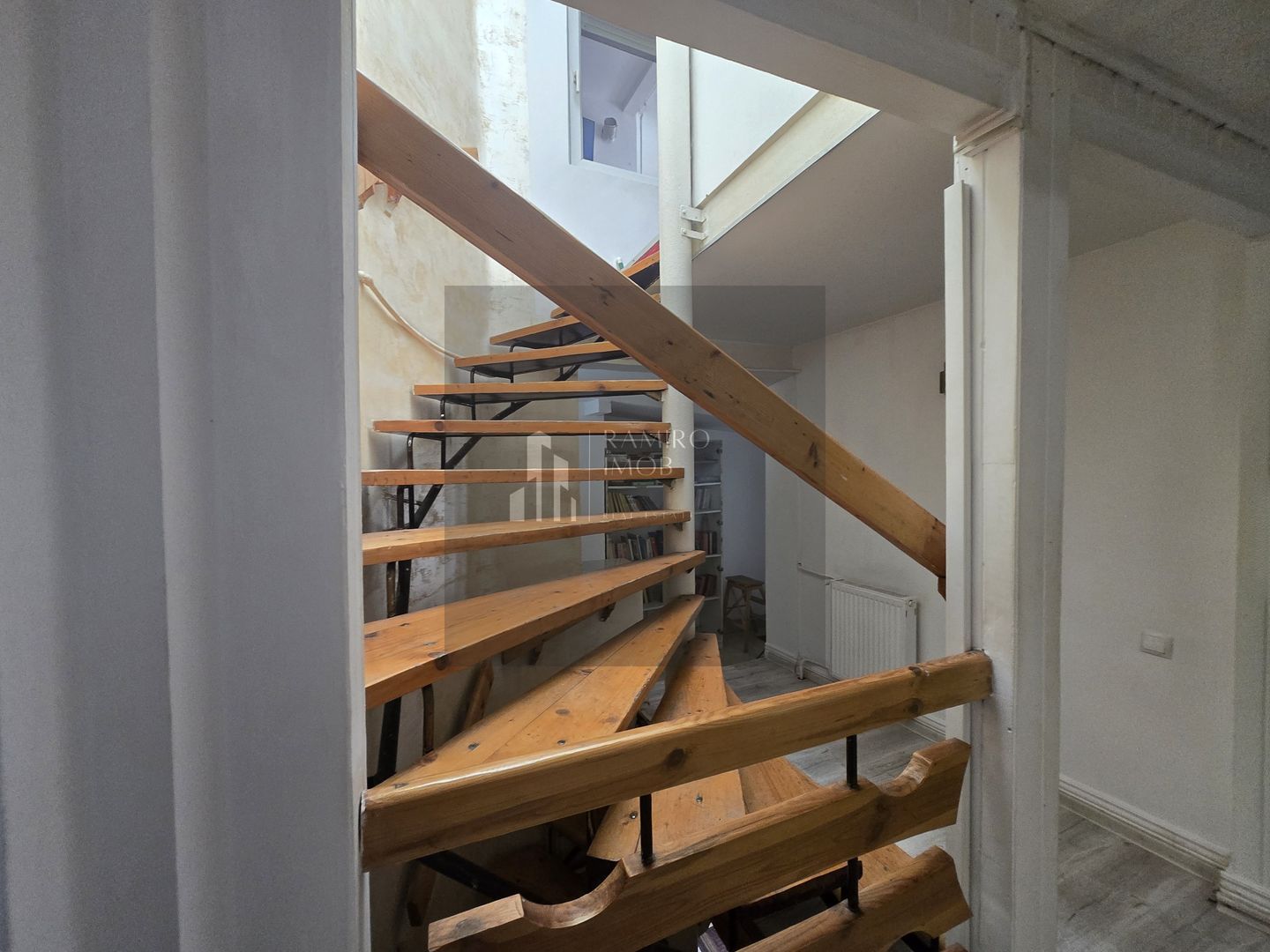 Apartament /casa 150m utili -an1990 Corneliu Coposu-Calarasilor Unirii - Poză 8