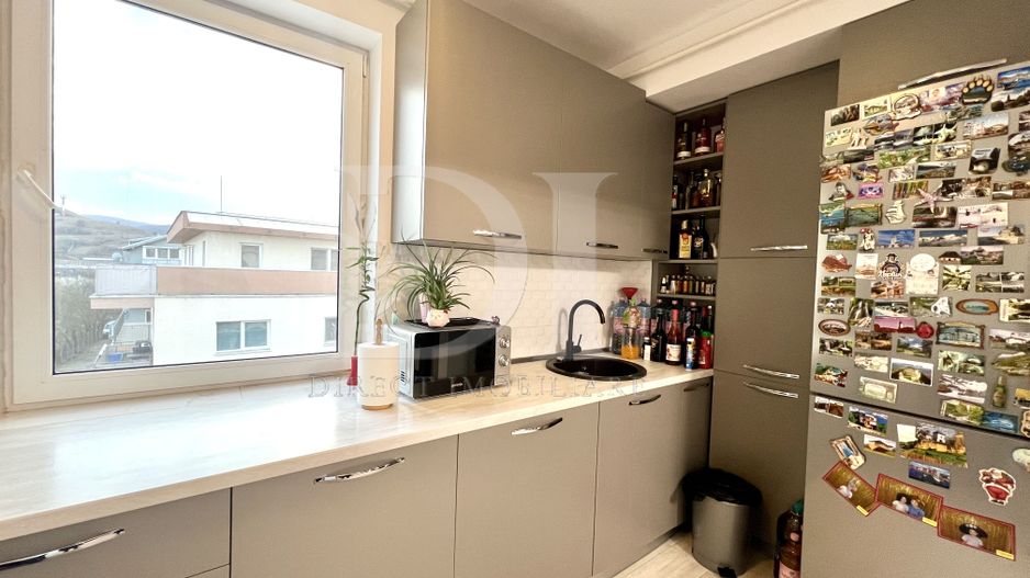 Apartament 3 camere / Parcare / Zona Eroilor - Poză 2