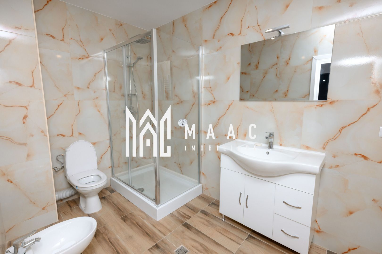 Apartament 3 camere | Bloc Nou | Zoo Valcea | Etaj 3 | 93MP - Poză 2