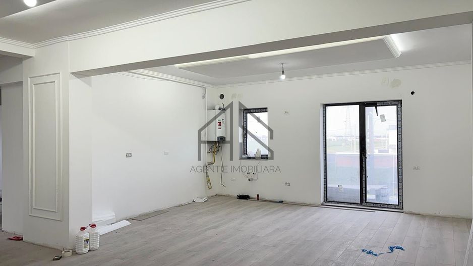 Apartament în bloc nou | Parcare și finisaje incluse | Sântandrei - Poză 2