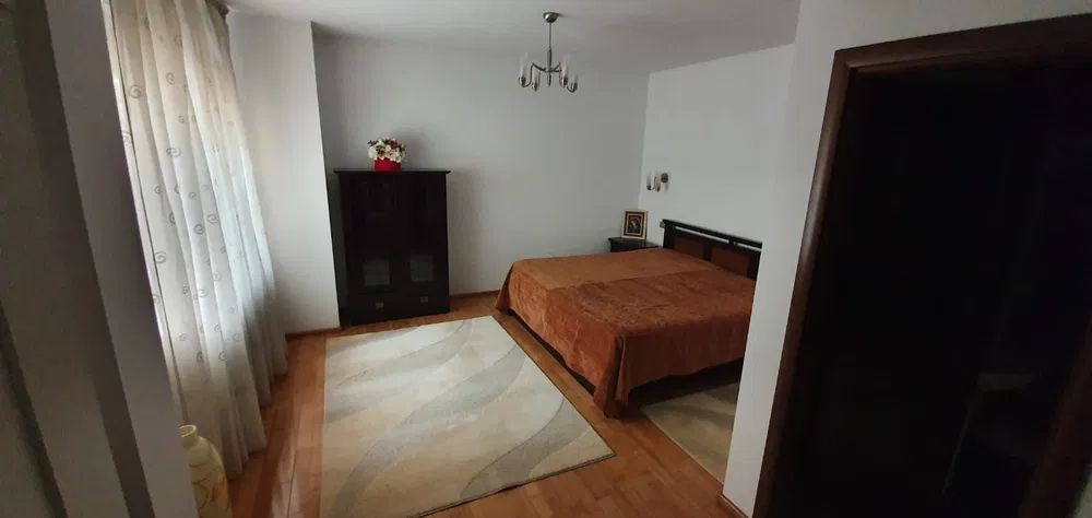 APARTAMENT 3 CAMERA CU TERASA UNIRII - Poză 2