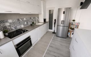 Comision 0% | 4 camere | gradina 105 mp | 2 parcari | zona Petrom - Poză 3