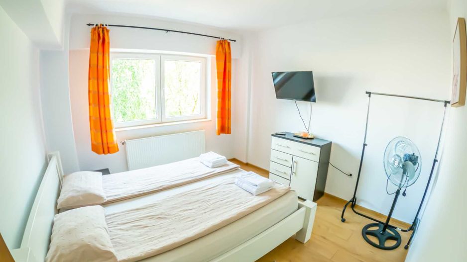 ageuropa.ro vinde apt. 2 cam. DECOMANDAT, RENOVAT si MOBILAT. - Poză 4