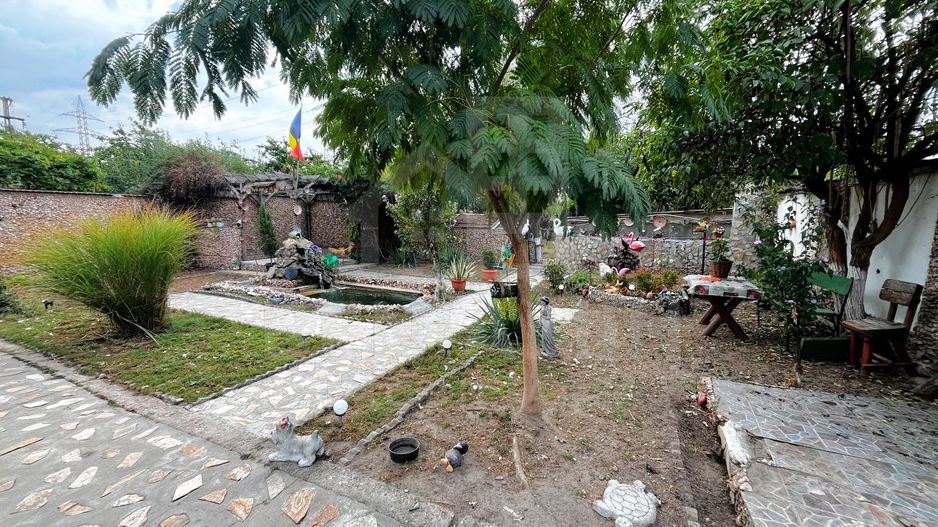 Casa Deosebita 3Camere 3Bai 1460mp Teren Garaj Piscina Bariera Valcii - Poză 16