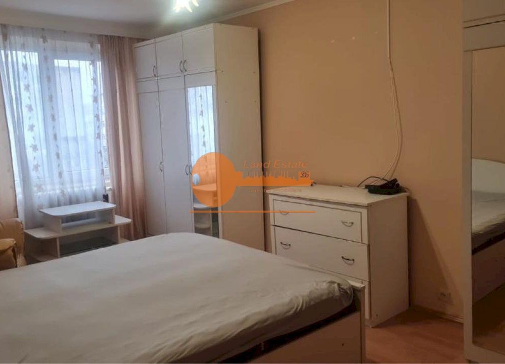 3 camere Crangasi - Poză 3