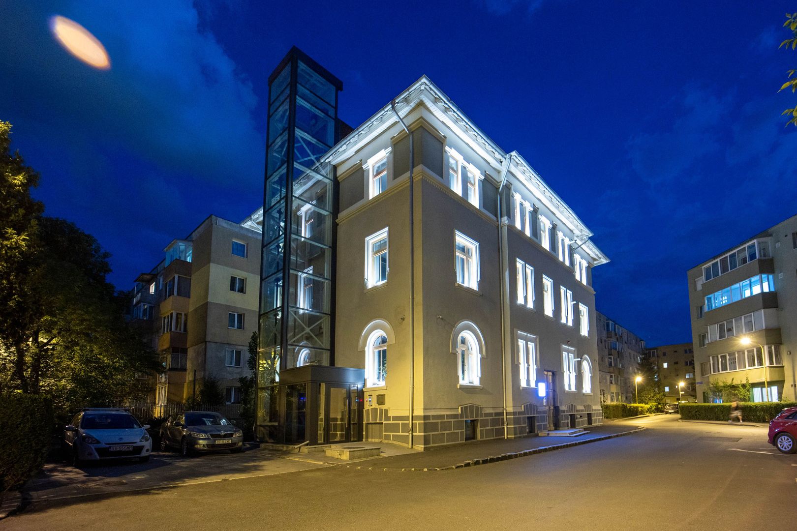 Clădire administrativă renovată integral – oportunitate investițională – Brașov - Poză 9