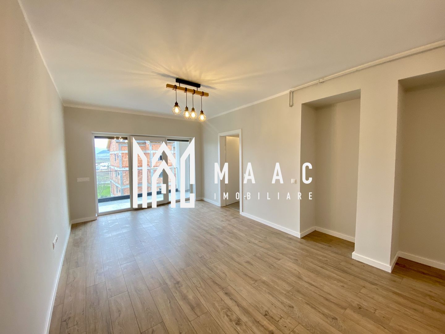 Apartament 2 camere - intabulat, finisat la cheie I Comision 0% - Poză 1