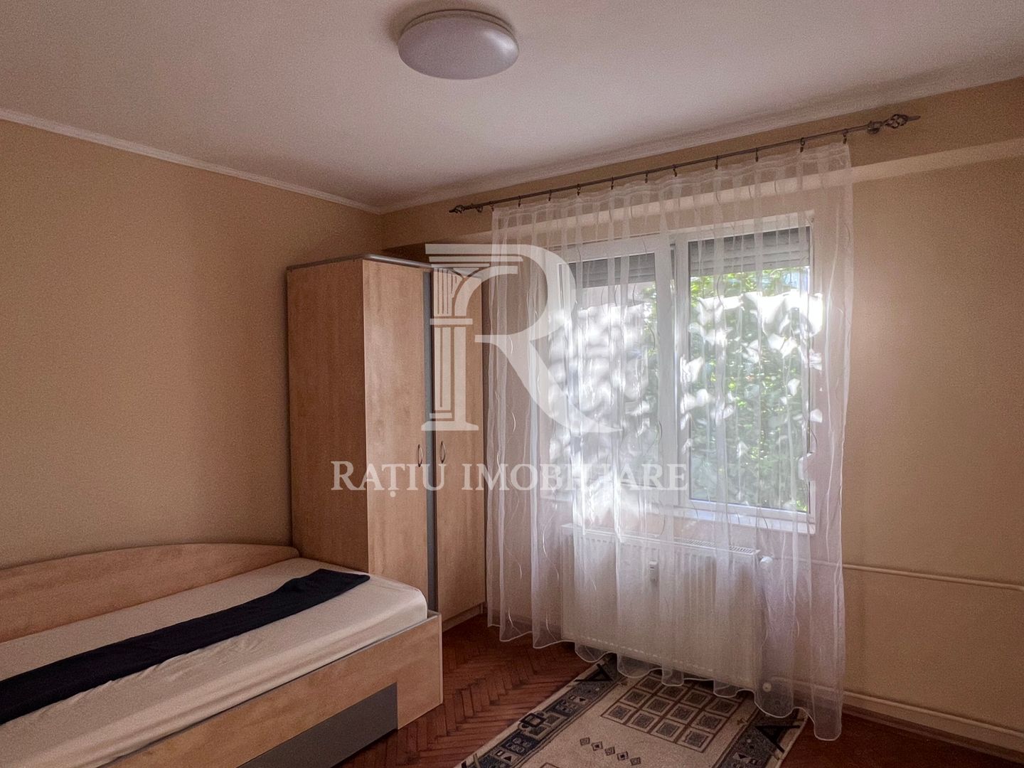 Apartament cu 4 camere | Etaj 2 | Cantemir | Oradea - Poză 11