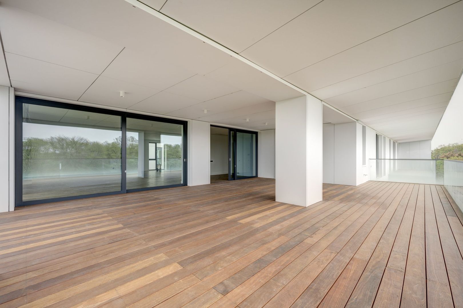 Pines Residence - Poză 29