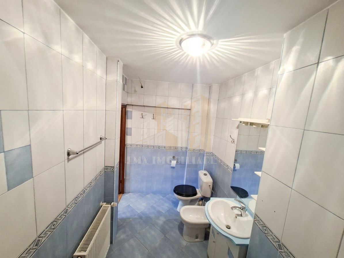 Apartament 4 camere Triaj Brasov - Poză 17