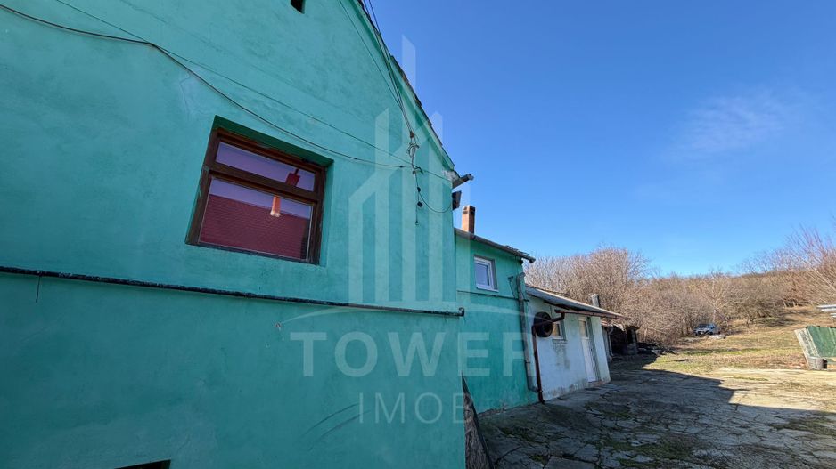 Casă spațioasă si 1790mp teren de vanzare in Hașag, la doar 30 km de Sibiu - Poză 4