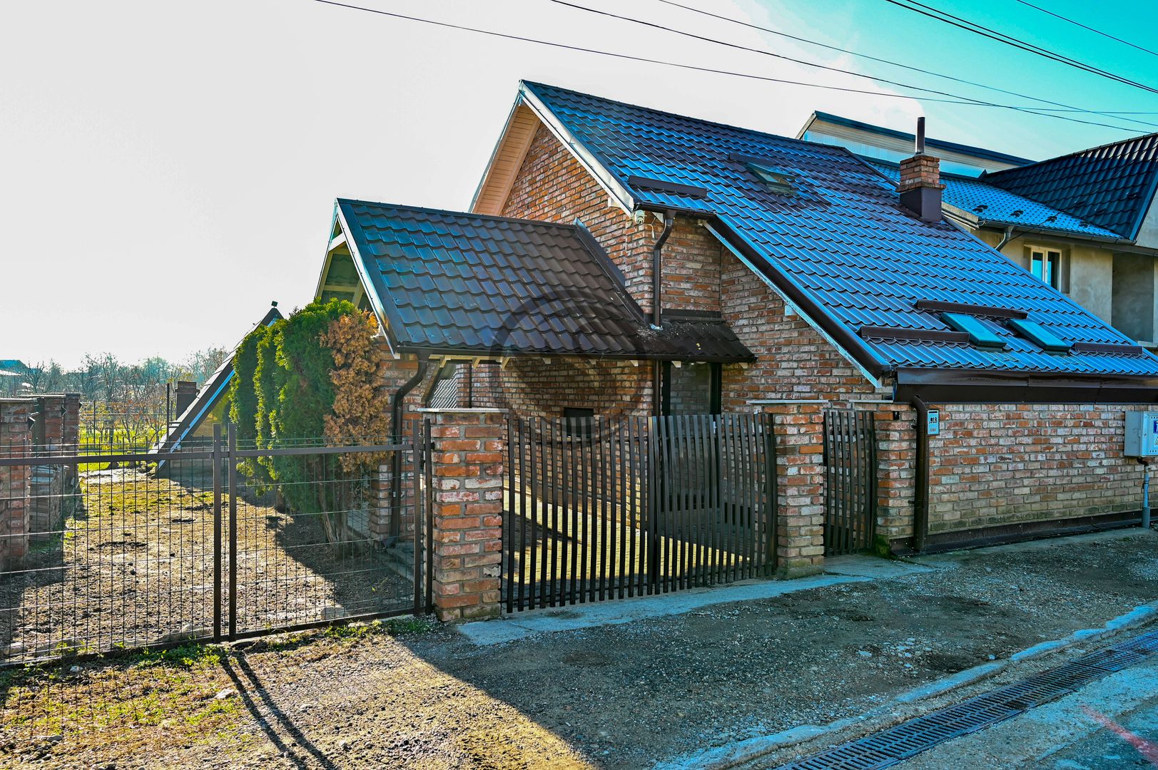 Casa cu 3 camere | Mobilata-utilata modern | Darmanesti | COMISION 0% - Poză 5