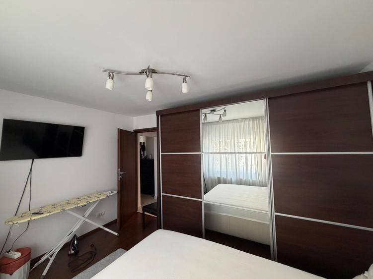 De Închiriat 2 Camere, Nerva Traian, Renovat, Negociabil! - Poză 3