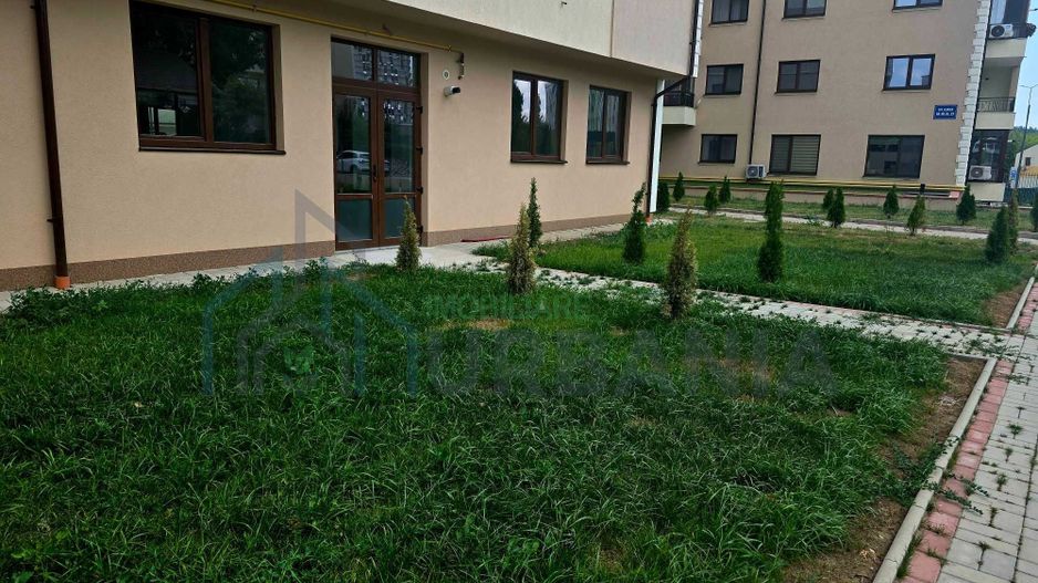 Spatiu comercial de inchiriat , zona Cug - spital Providenta si Elitis - Poză 2