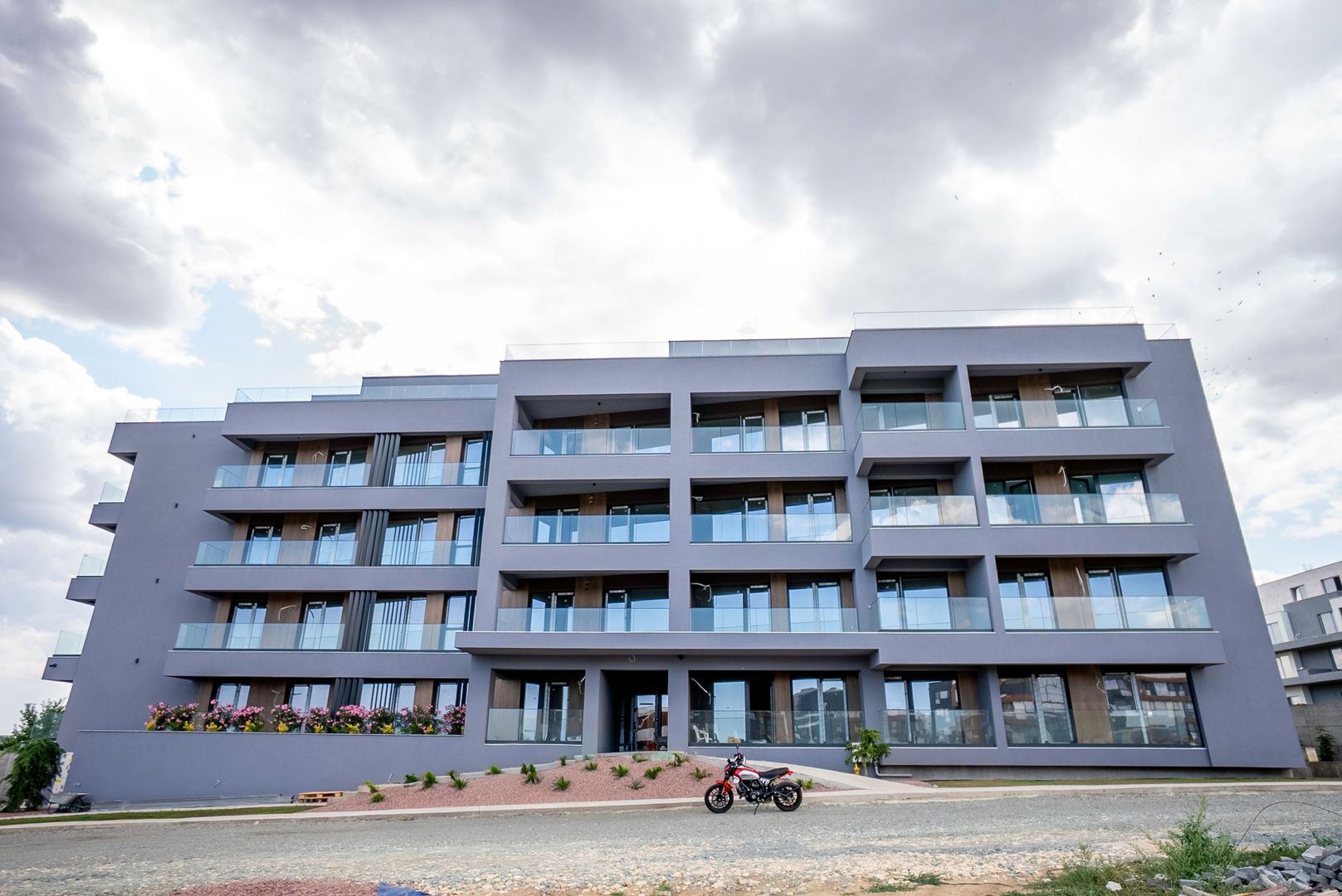 Tomis Nord - Vanzare apartament decomandat cu 3 camere,  bloc nou. - Poză 6