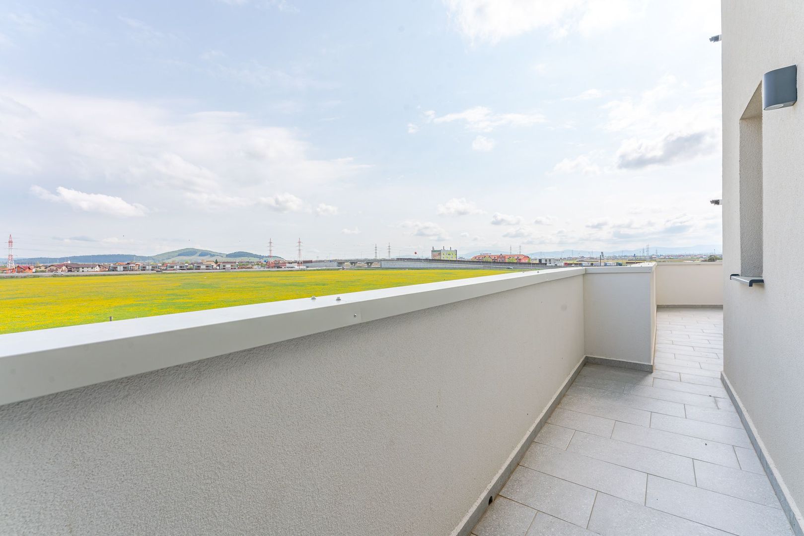 Apartament in bloc nou cu loc de parcare - Poză 9