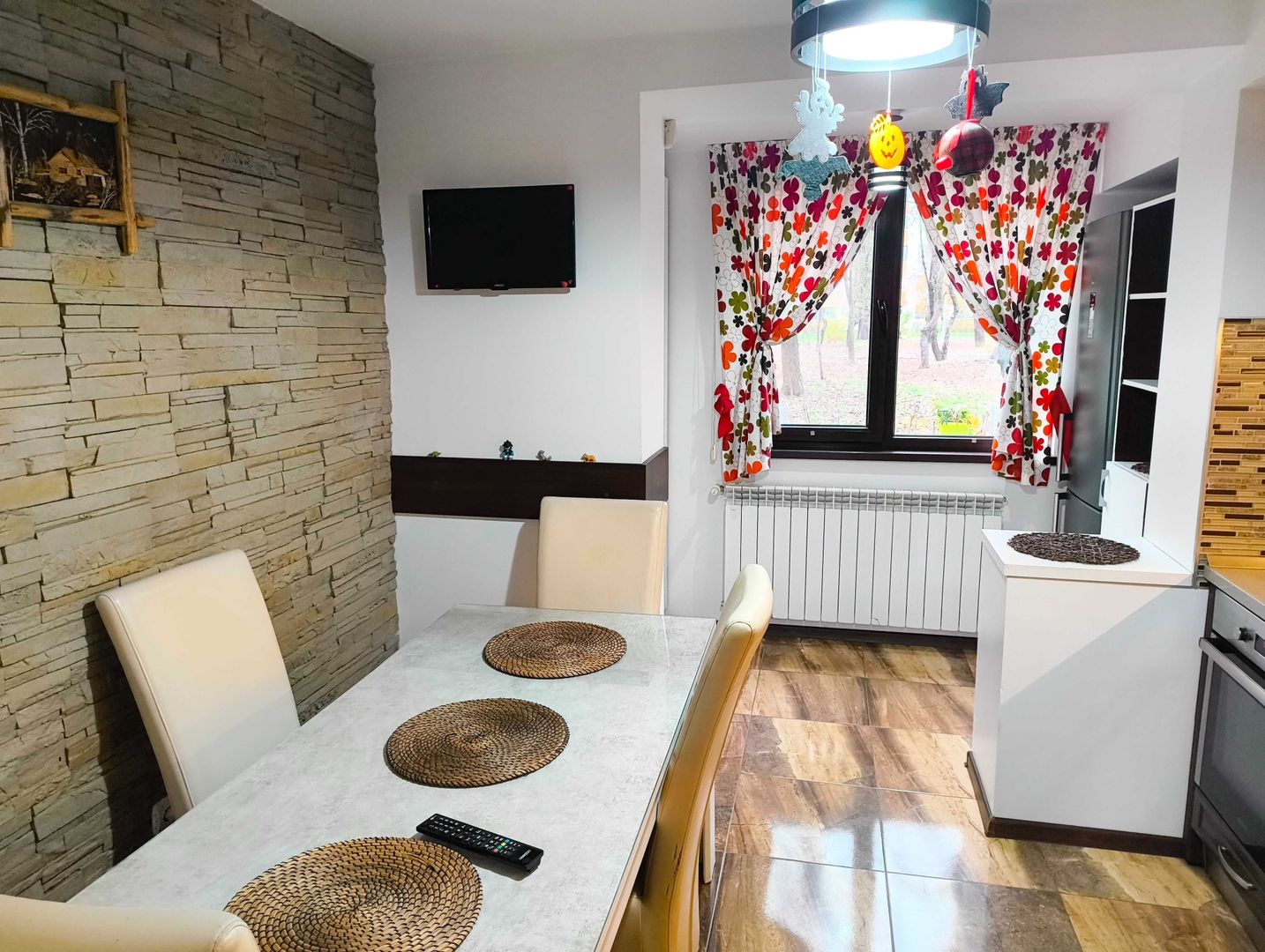 Apartament 3 camere mobilat si utillat  Tiglina 2 - Poză 2