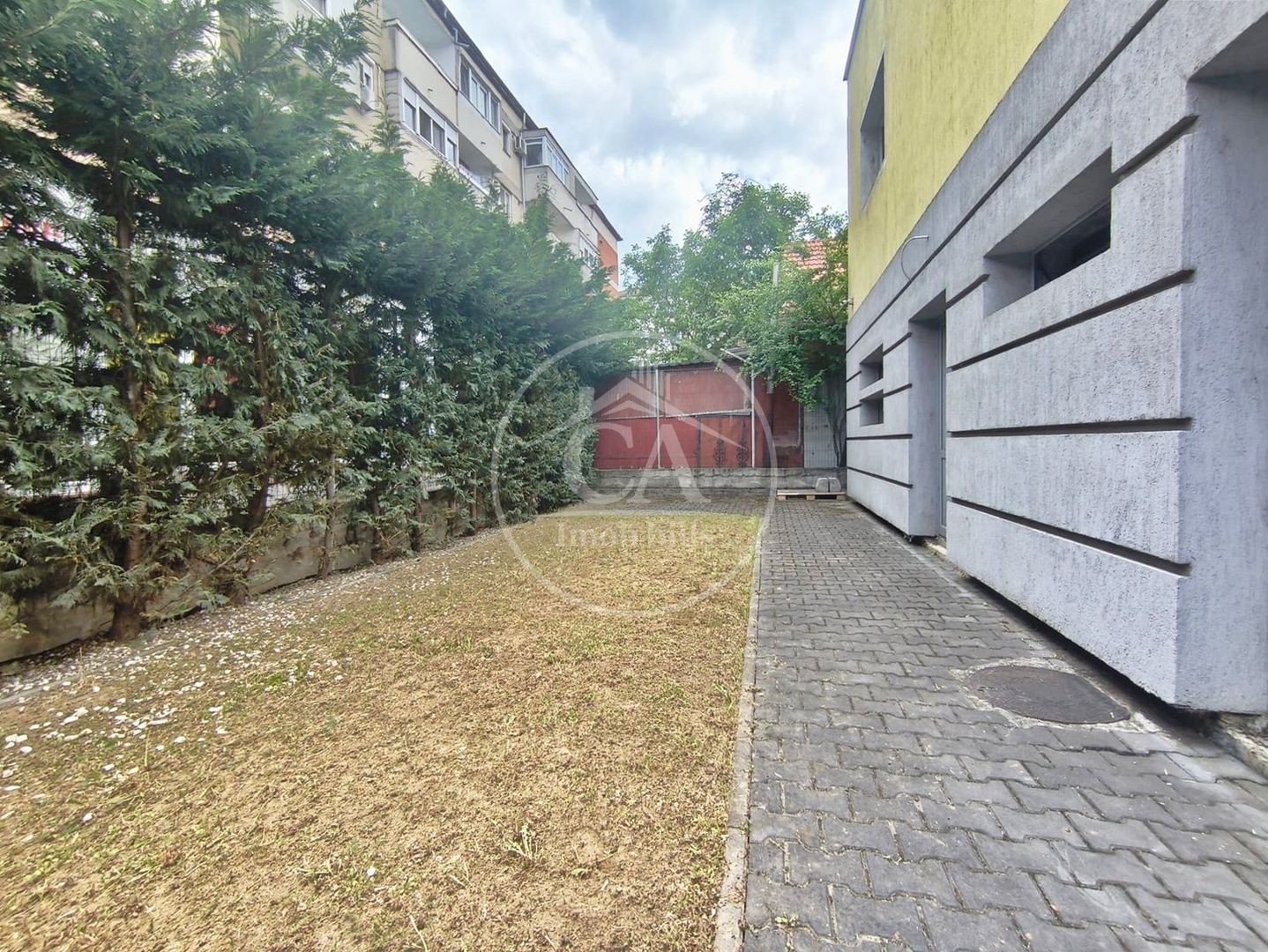 Spatiu comercial de inchiriat de tip S+P+E in zona Rogerius, Oradea - Poză 6