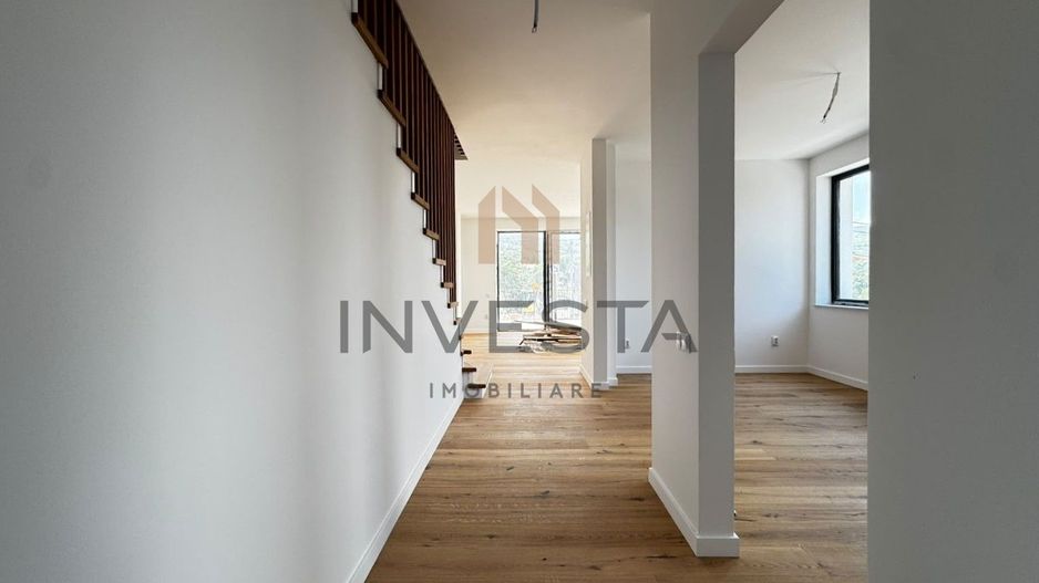 Oportunitate, casa individuala cu priveliste spre padure, Faget - Poză 3