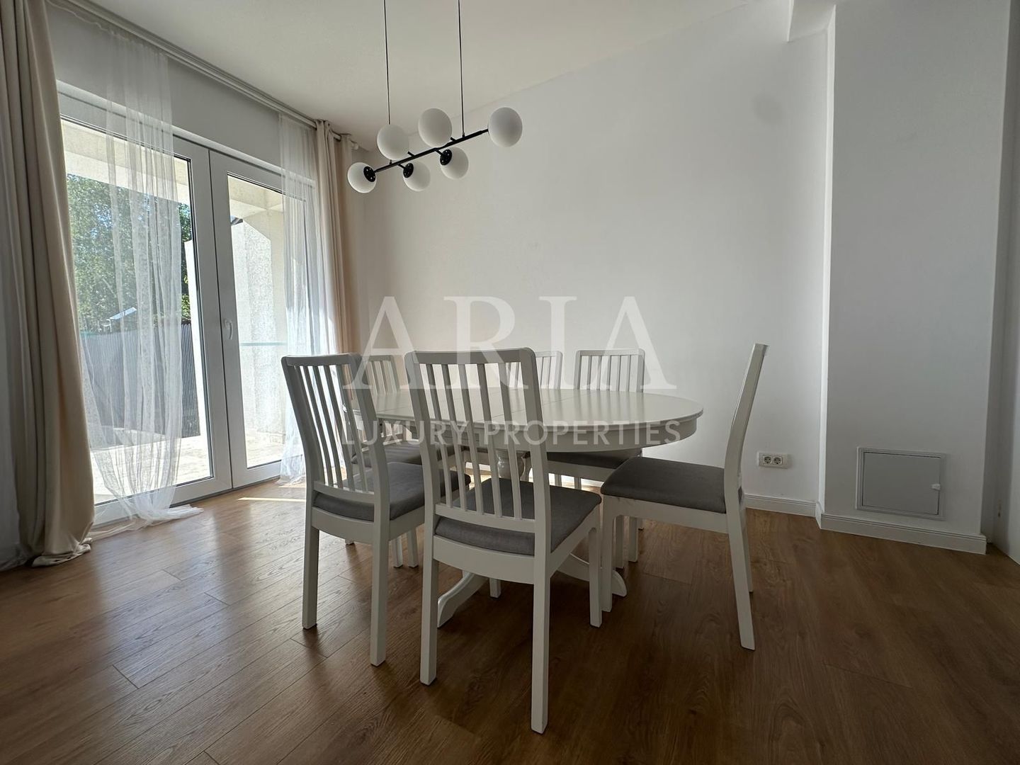 AMERICAN VILLAGE - MODERN VILLA - 5 ROOMS - FULLY FURNISHED - GATED COMMUNITY - Poză 2