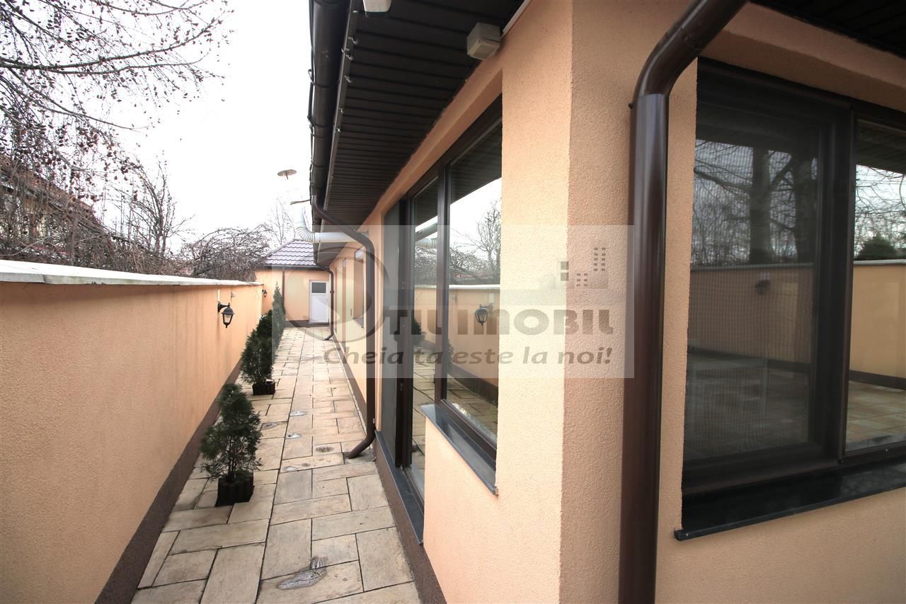 MIROSLAVA CASA EXCLUSIVISTA LA CHEIE LUX STIL MEDITERANEAN MOBILATA - Poză 25