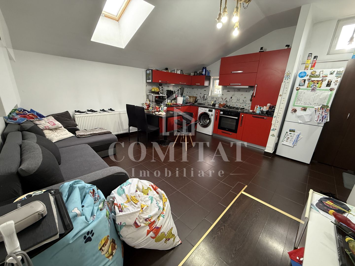 Apartament cu 3 camere | Terasă | Parcare | Zona Eroilor - Florești - Poză 2