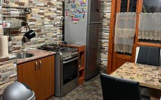 2 camere etaj 1 , Aradului-Torontalului - Poză 2