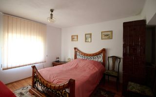 Casa Valea Mare Pravat (Campulung-Arges ) - farmec interbelic - Poză 9