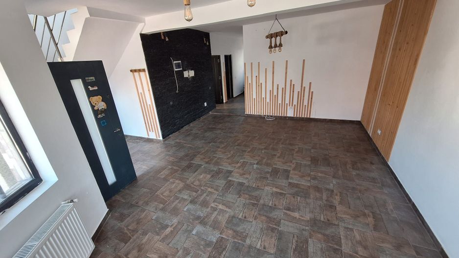 Vila Individuala Spatioasa  Parter+Etaj - LOT 266 mp - 3 Dormitoare - Poză 12