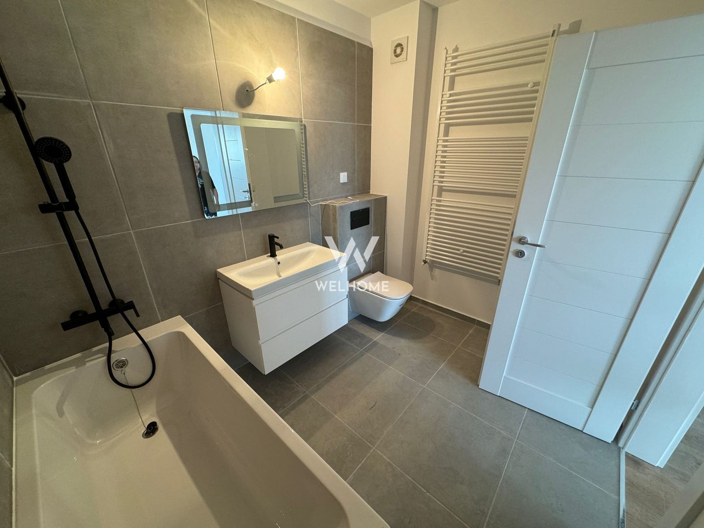 Apartament 3 camere LA CHEIE, Doamna Stanca - Poză 3