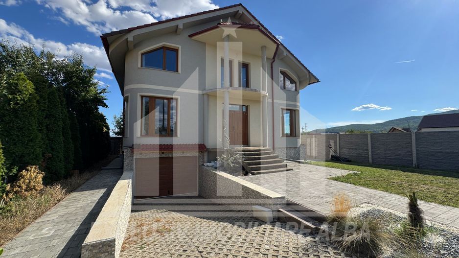 Casa individuala | 250 mp | D+P+M | 570 mp teren | Micesti - Poză 1