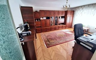 ageuropa.ro vinde ap. 3 camere decomandate în Micro 17 la parter. - Poză 1