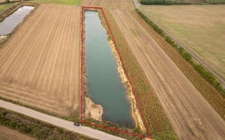 Teren extravilan Santau cu luciu de apa - Poză 2