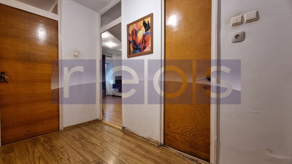 VANZARE -GARSONIERA -TIMPURI NOI -TINERETULUI - Poză 6