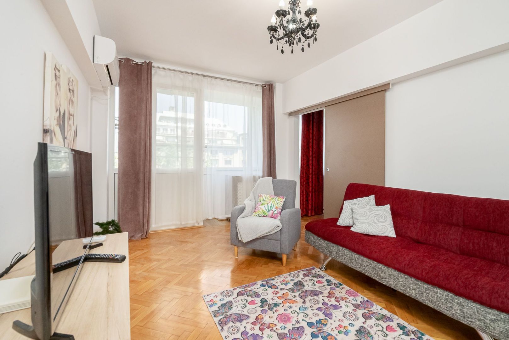Apartament 2 camere 5 min de statia de metrou Piata Romana - Poză 1