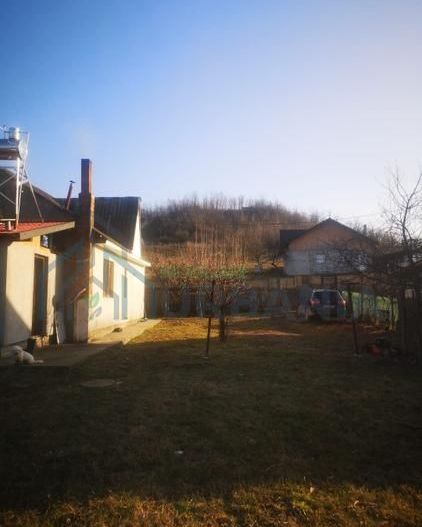 Casă de vânzare în Ciurea – 3 camere, parter, necesită renovare - Poză 8