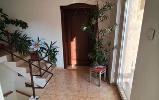 Apartament de Vânzare în Vilă