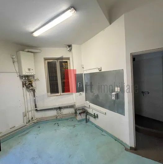 Spatiu comercial de inchiriat in zona Unirii (stradute) - Poză 2
