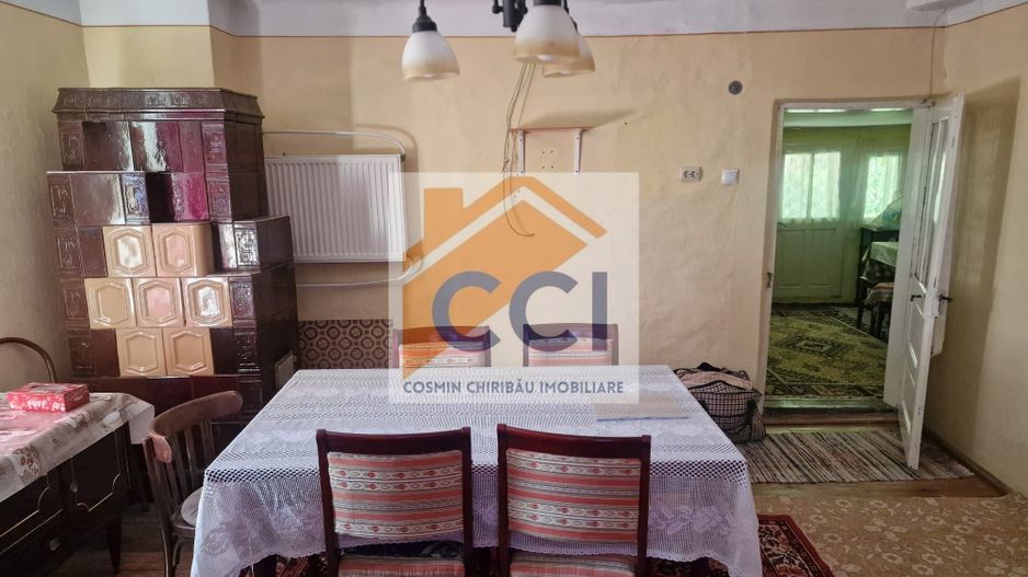 Casa in mediu rural cu teren - Poză 13