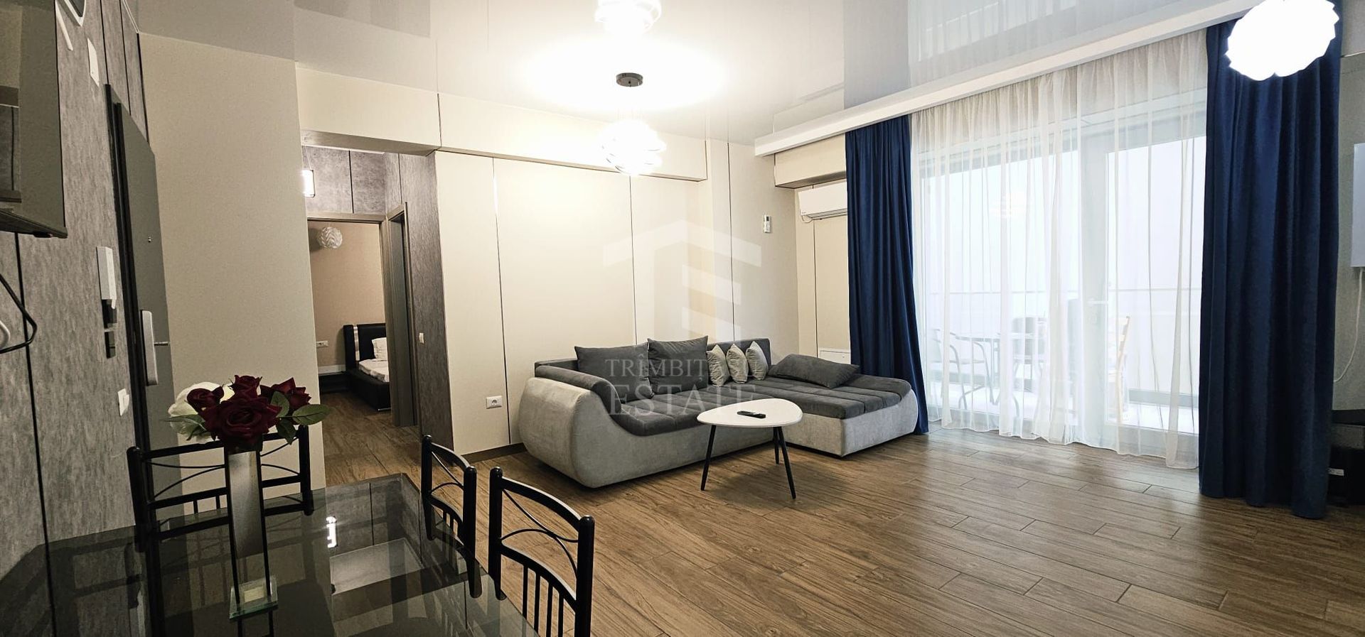 Apartament cu 2 camere Mamaia Nord, primul rand la mare, termen lung - Poză 1