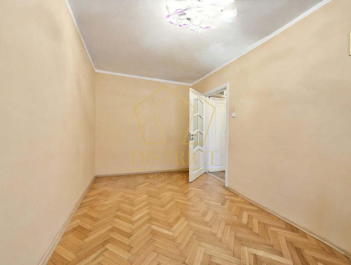Apartament cu 3 camere decomandat 65 mp | Sagului - Poză 8